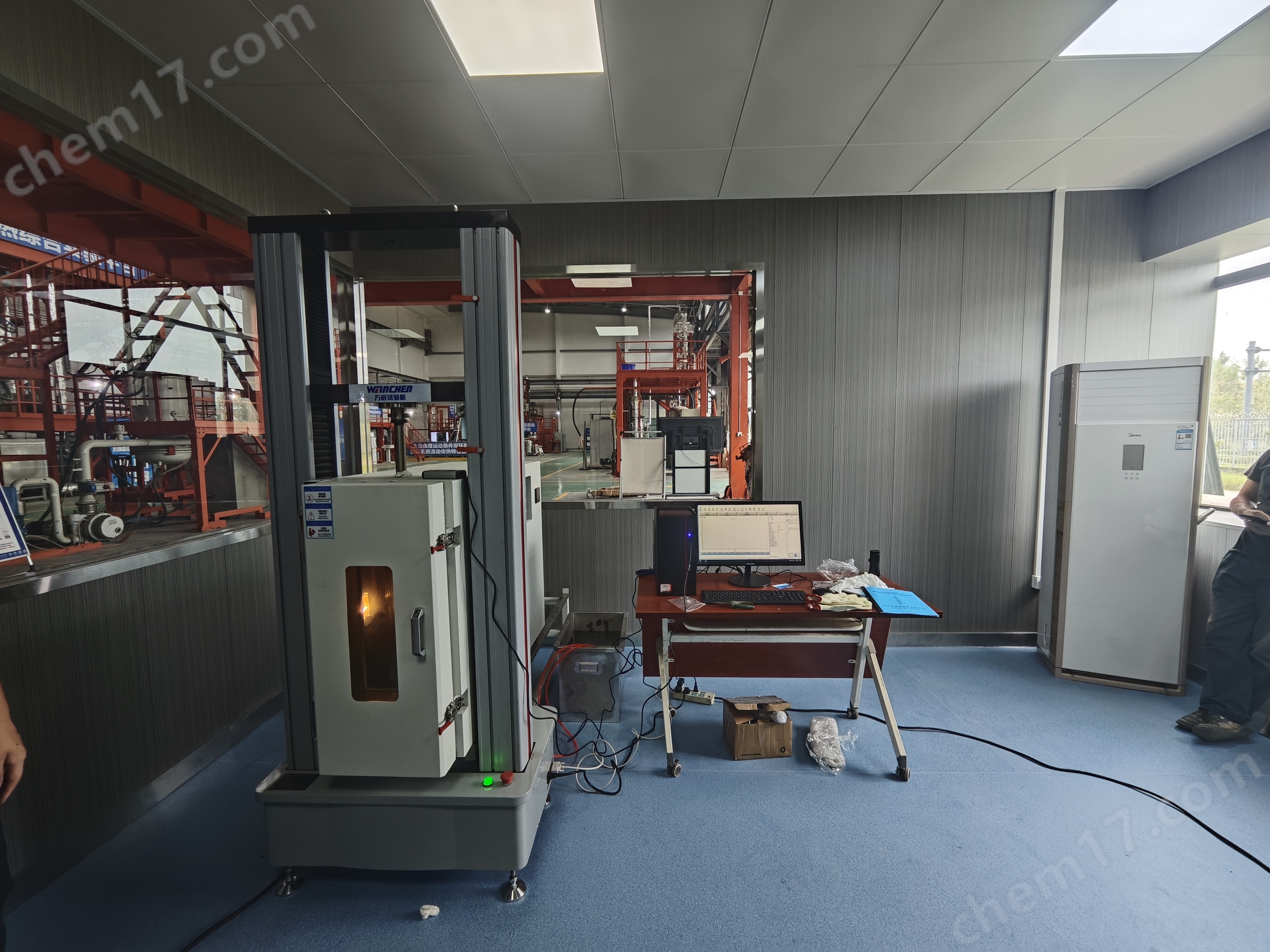 帶環(huán)境箱高低溫萬能試驗(yàn)機(jī)