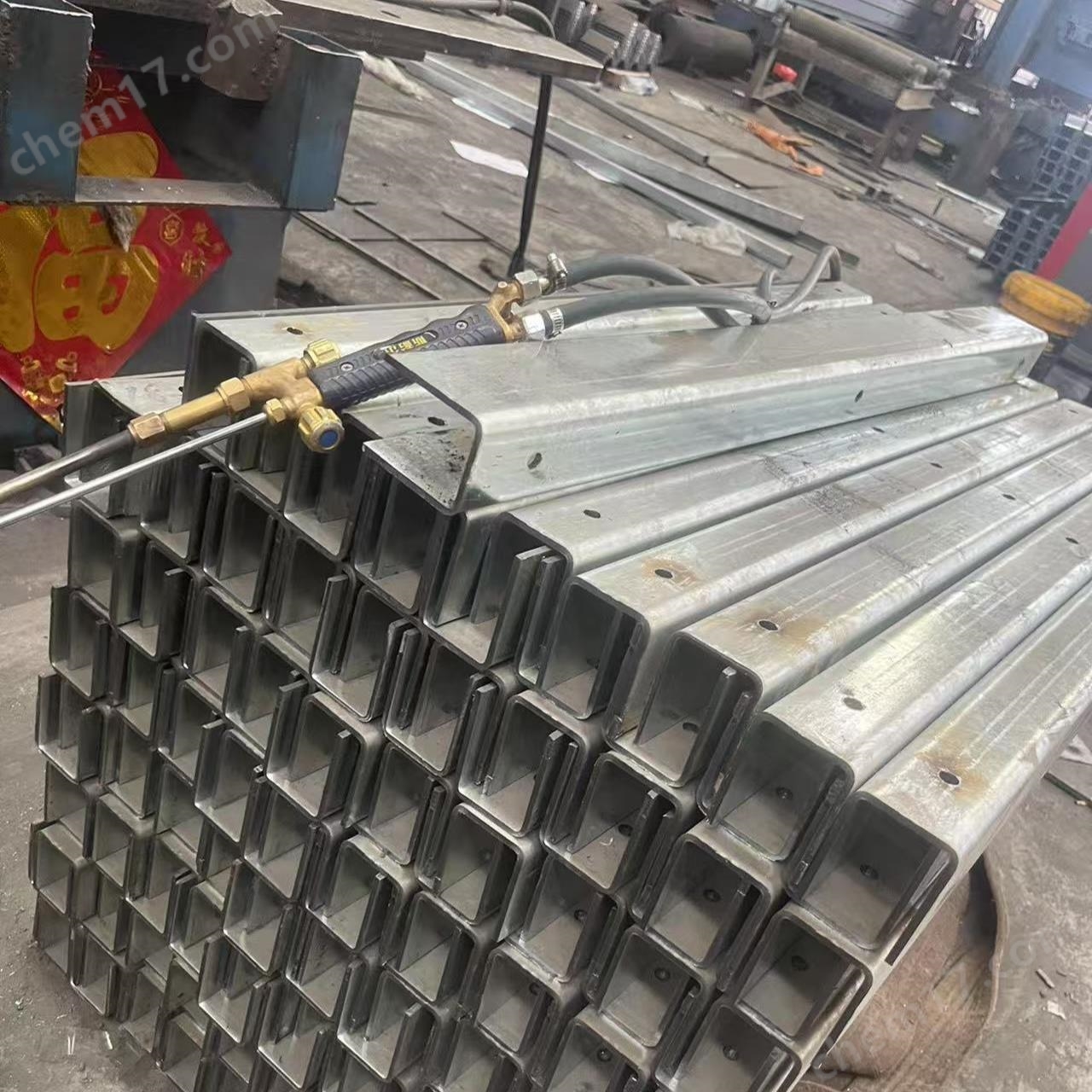 鍍鋅圓管型材拉彎A農(nóng)業(yè)機械防護欄用