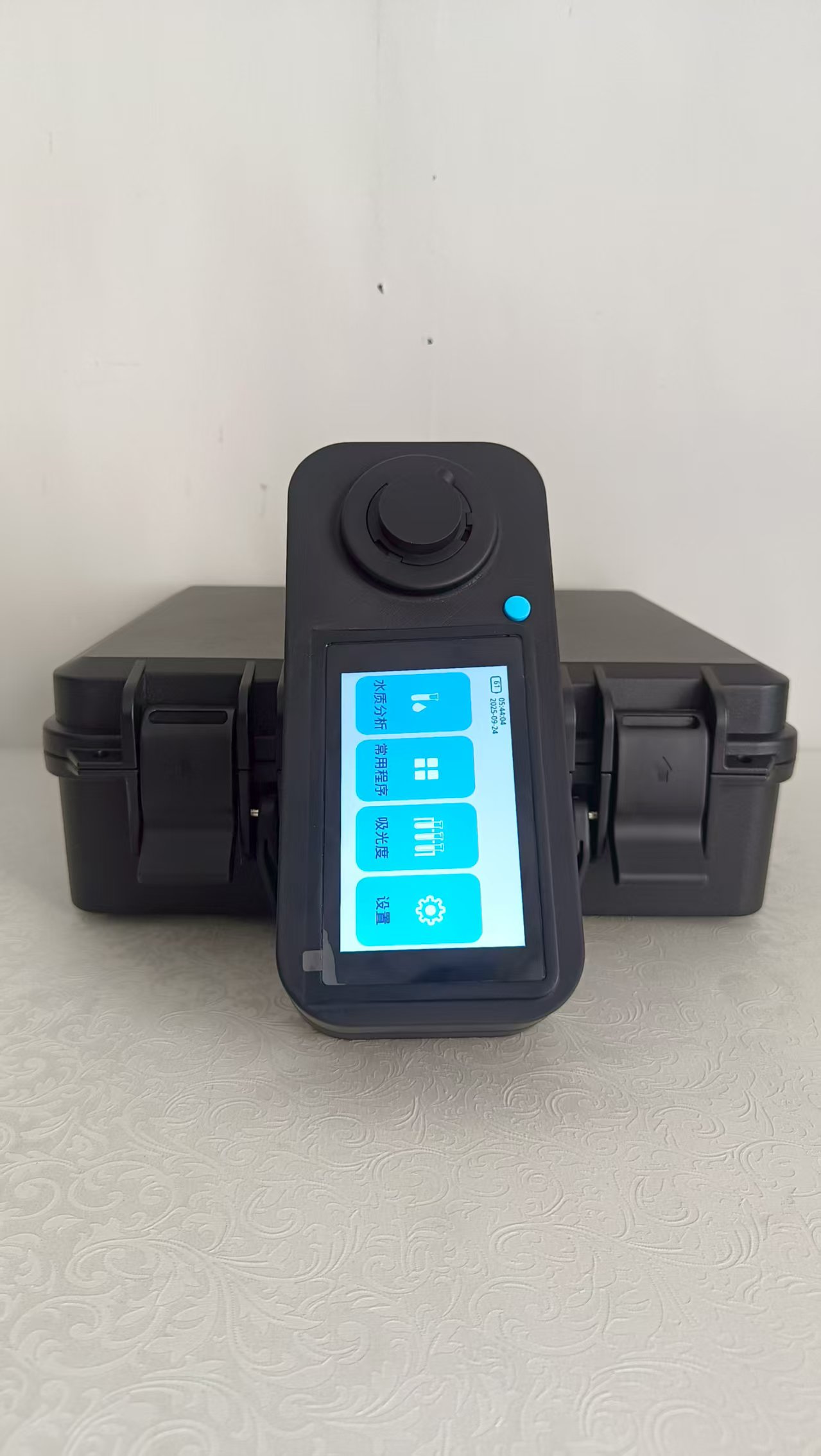 便携高效！XY-240SH 手持式水质检测仪 多场景消毒剂残留检测再升级