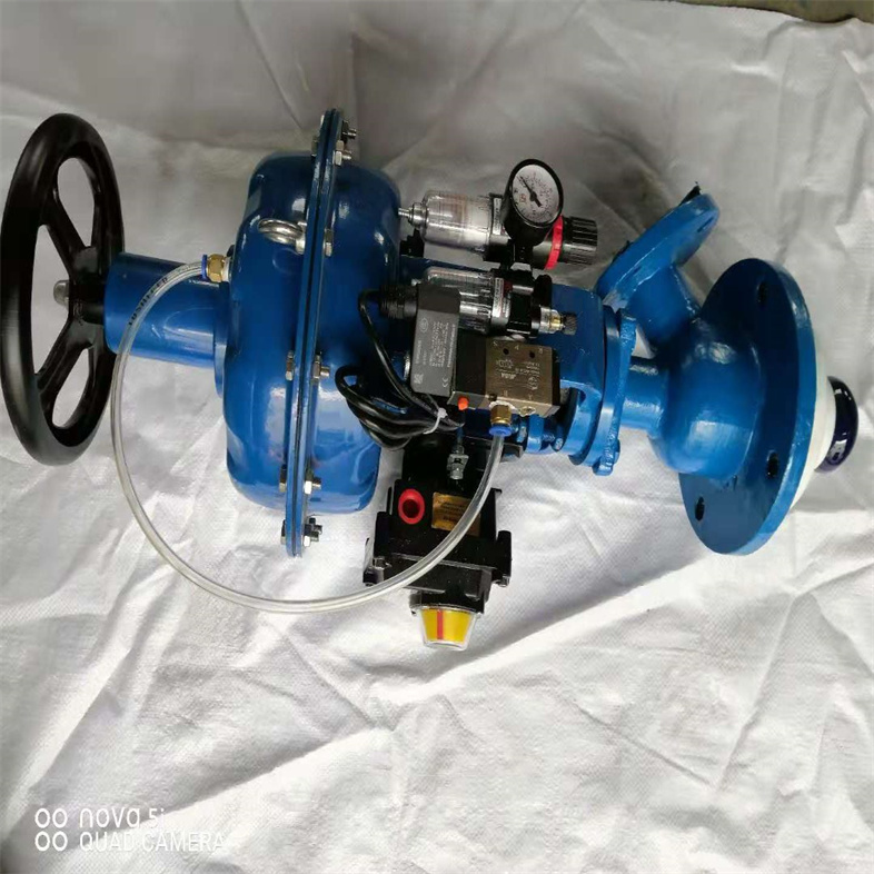 襯搪玻璃放料閥42.jpg 襯搪玻璃放料閥42.jpg