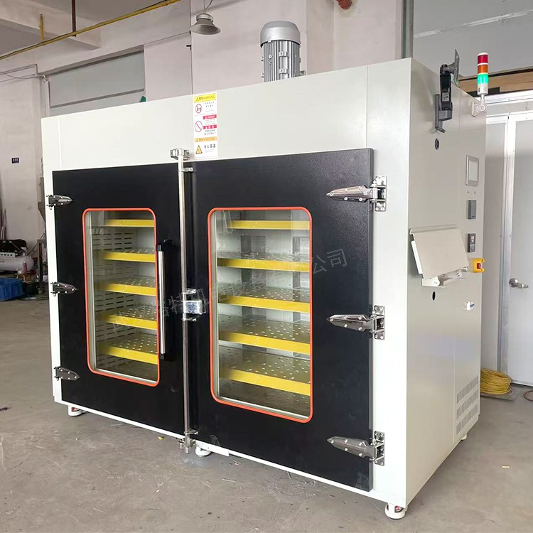客訂款高溫老化柜發(fā)貨北京藍(lán)溪光電